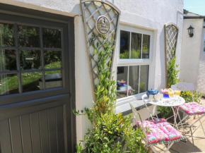 3 Rock Cottages, Kingston Upon Thames